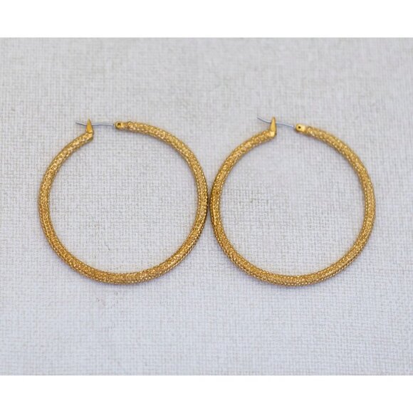 Vintage Minimalist Circular Gold Tone Hoop Earrings - N1 - Picture 1 of 2